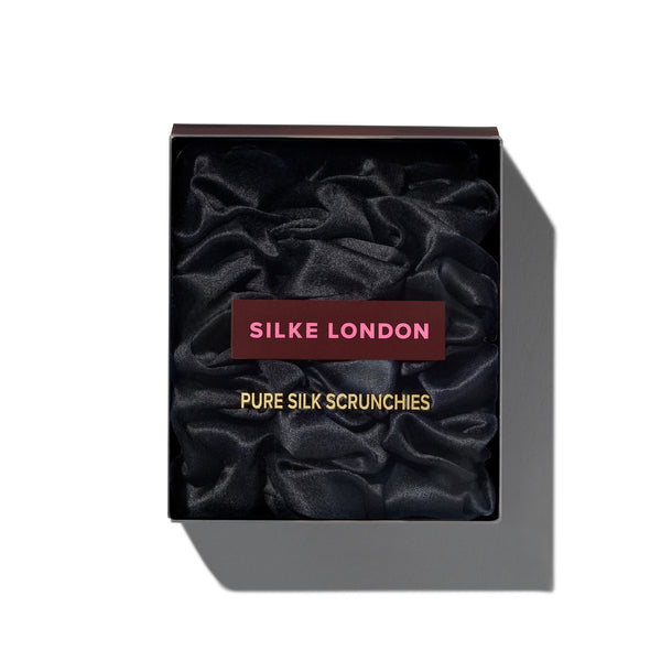 SILKE LARGE SCRUNCHIES - BLACK